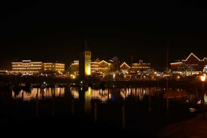 Port in Lindau, Germany - The photo, Germany, Lindau, Port, Night