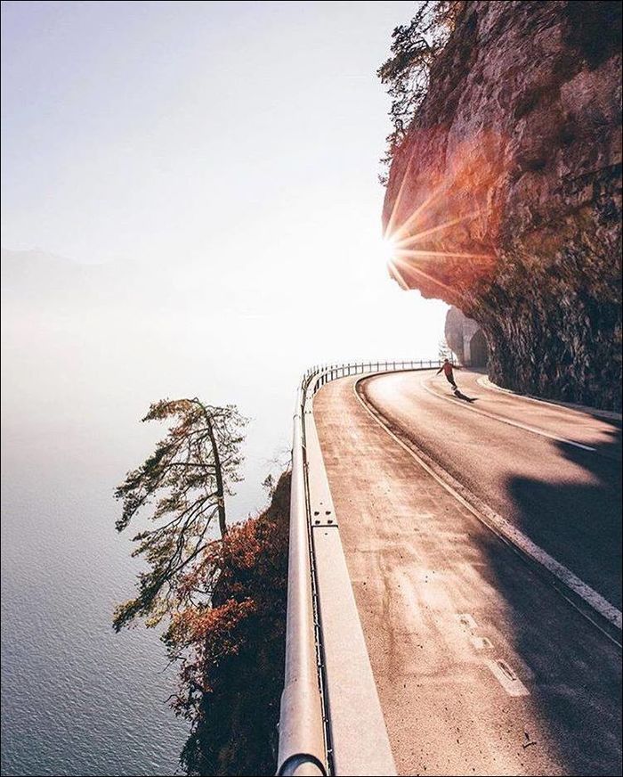 Serpentine - Road, Sea, The mountains