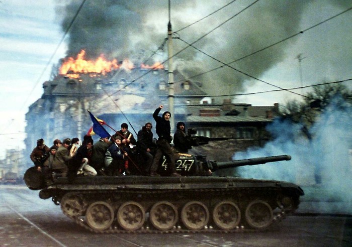 Romanian Revolution, 1989 - Romania, Romanians, Historical photo, Longpost