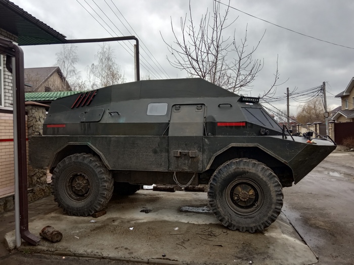 Для поездки в горы купили какую то дичь) - Бтр, Абхазия