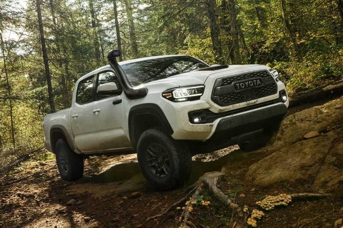  Toyota Tacoma-2020:   ,    