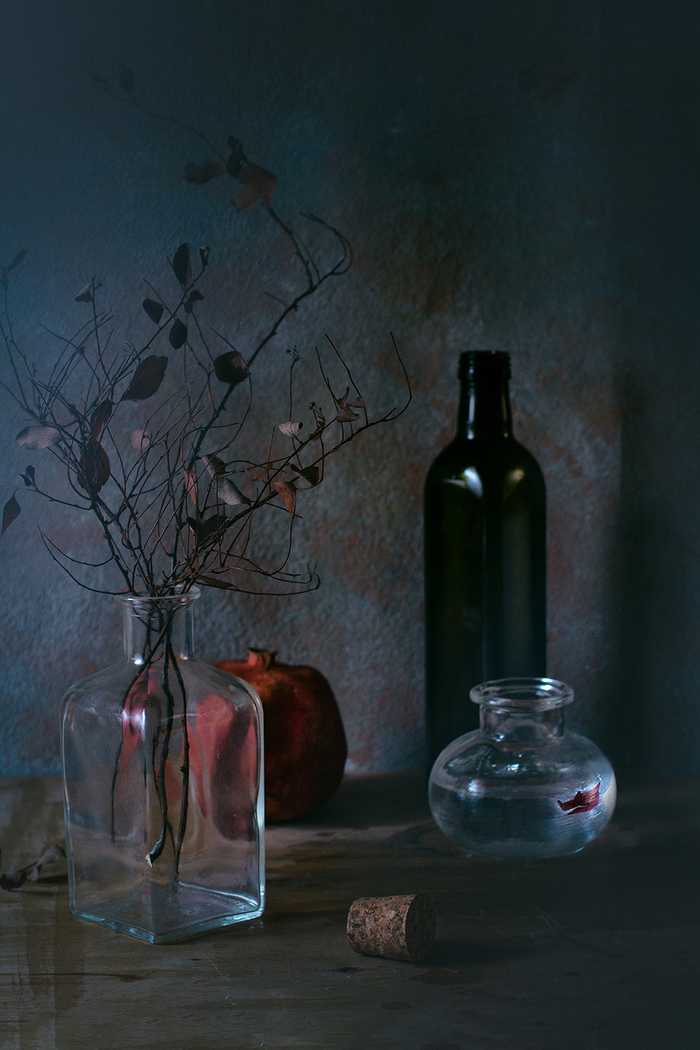 with pomegranate - My, Glass, Bottle, Still life, Grenades, The photo, Canon, Hand grenade