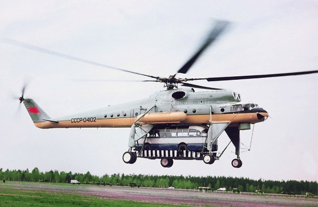 Ми-10 - летающий кран вертолета, время, вертолет, шасси, Ми10К, работ, имеют, машины, очень, оснащены, грузов, помощи, перевозки, гидрозахватами, лопасти, установка, чтобы, грузовой, взлета, оказалась