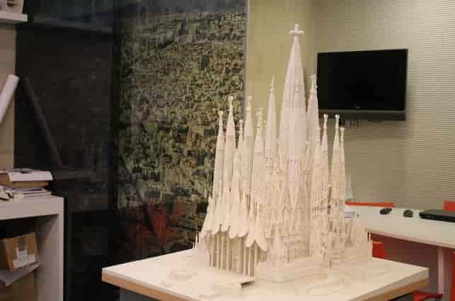 What Gaudi is silent about or how modern technologies help to solve problems that architects have been struggling with for more than 100 years - My, 3D печать, Skyone, Antoni Gaudi, 3D printer, Video, Longpost