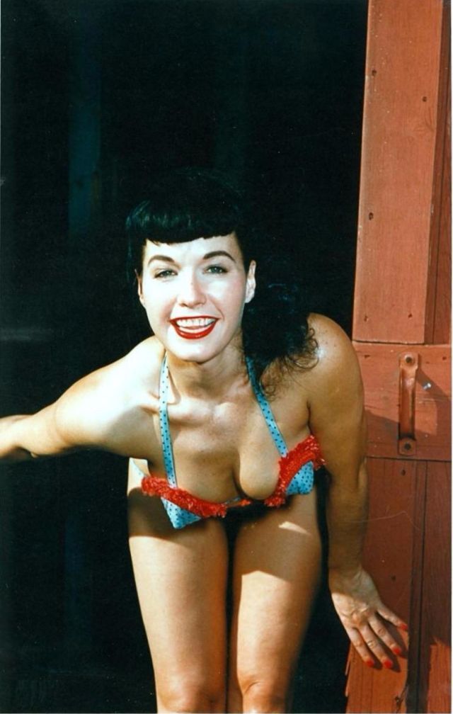 Pin-up queen Bettie Page - NSFW, Betty Page, beauty, Retro, Longpost