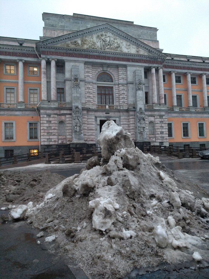 In response to snow improvisation .. the best sculptors in St. Petersburg - Bust, Snow, The culture