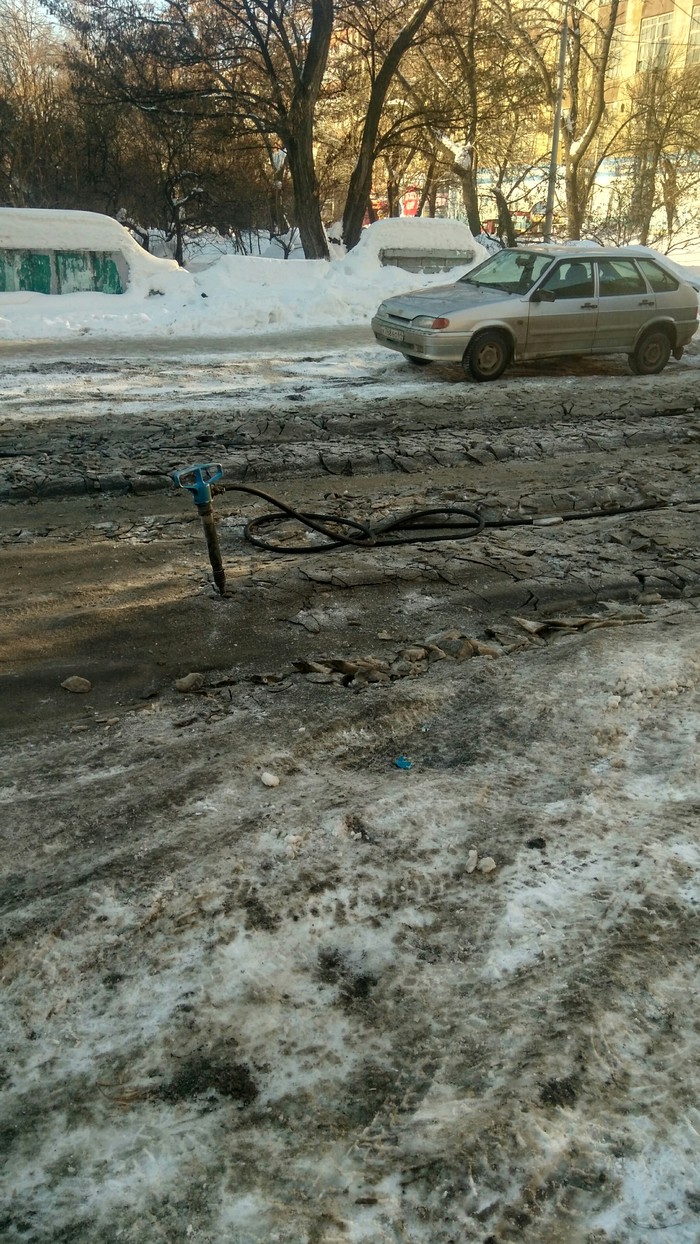 Modern technologies - My, Ice, Road, Frazil, Road repair, Saratov