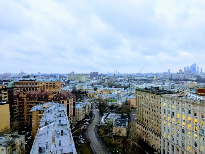 Day VS Night - My, Moscow, Day and night, View, Photo on sneaker, Roof, , The street