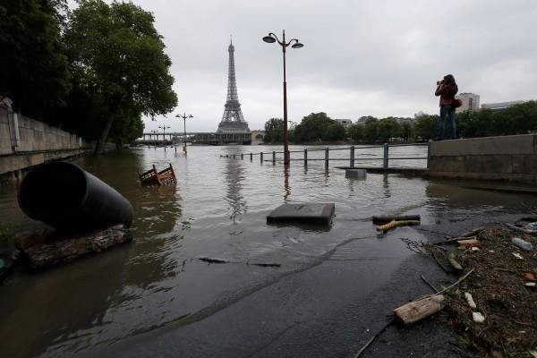 See Paris and... - Paris, See Paris and Die, Croissants, Bewilderment, Longpost