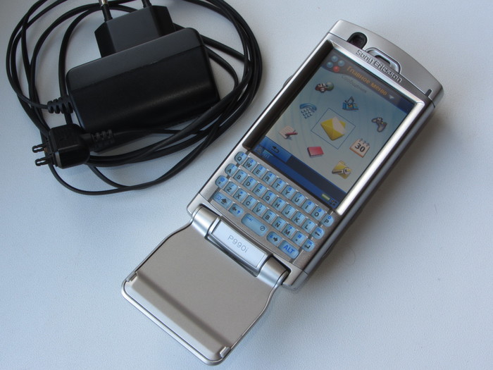   !    2000- Sony Ericsson P990i ,  , , Sony Ericsson, Symbian, , 