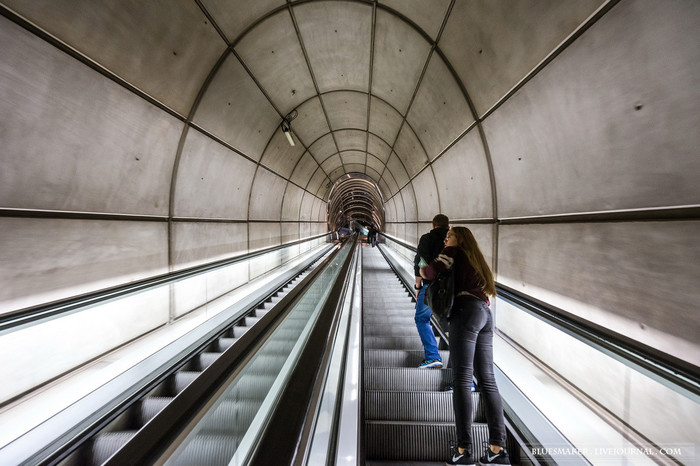 Metro Bilbao. - Metro, Bilbao, Spain, Basque Country, Longpost