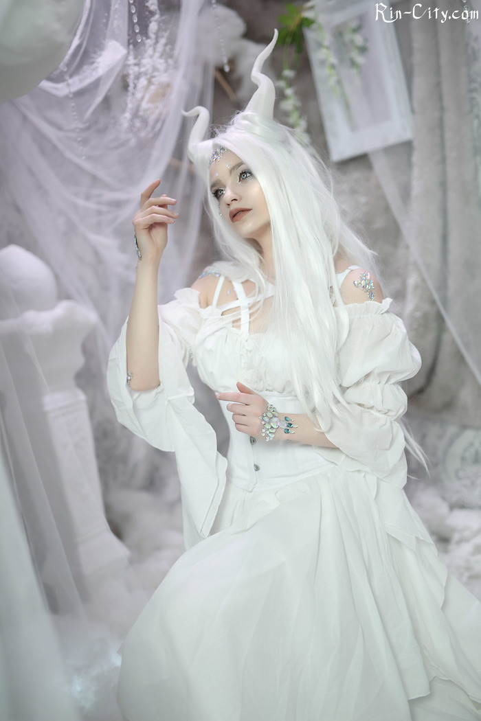 Rin - Winters Hallow - NSFW, Rin, Эротика, Грудь, Попа, Девушка с тату, Длиннопост