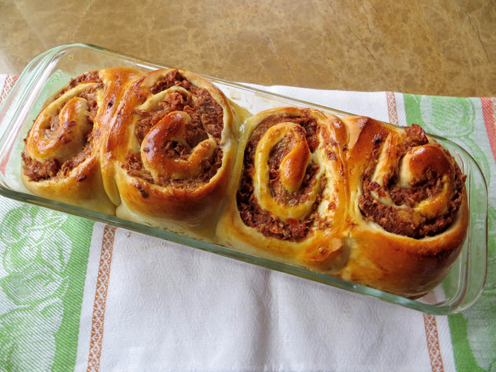 My grandmother's favorite topping! Very big and tasty buns - My, Buns, Bakery products, Yummy, Recipe, Cooking, Other cuisine, Video recipe, Filling, Video, Longpost