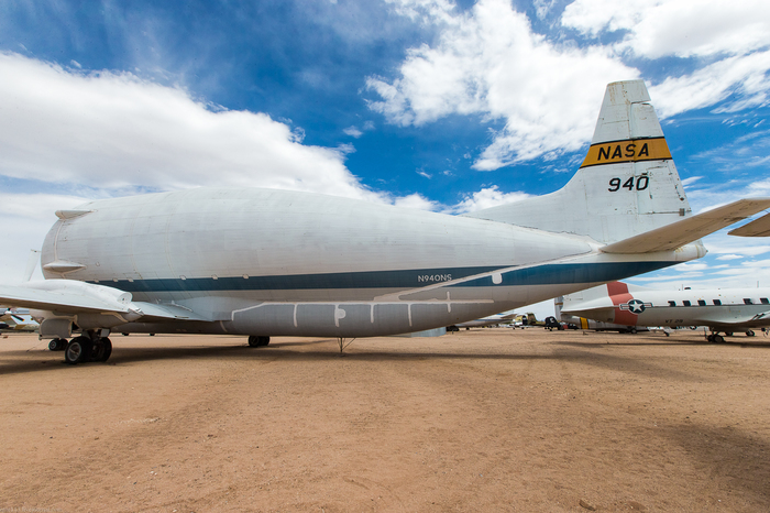 Boeing-377SG (Aero Spacelines Super Guppy)."Беременная гуппи" из НАСА. Американские самолеты, Транспортная авиация, Супер гуппи, Длиннопост