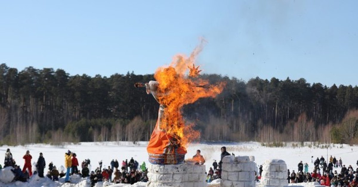 лебяжье озеро казань масленица. масленица казань 2022 лебяжье. праздник масленица в казани 2022. масленица фото. масленица фото.