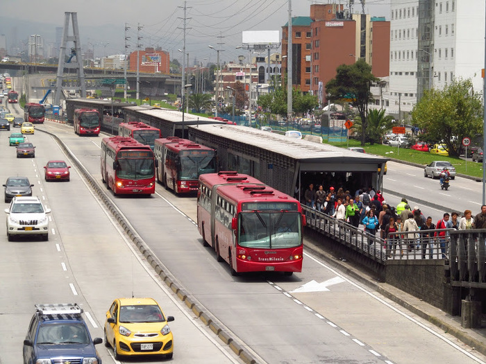 What are metrobuses and where are they used. - Metrobus, Public transport, Bus, Latin America, Longpost