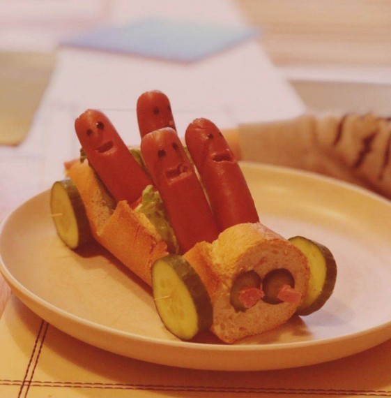 �������