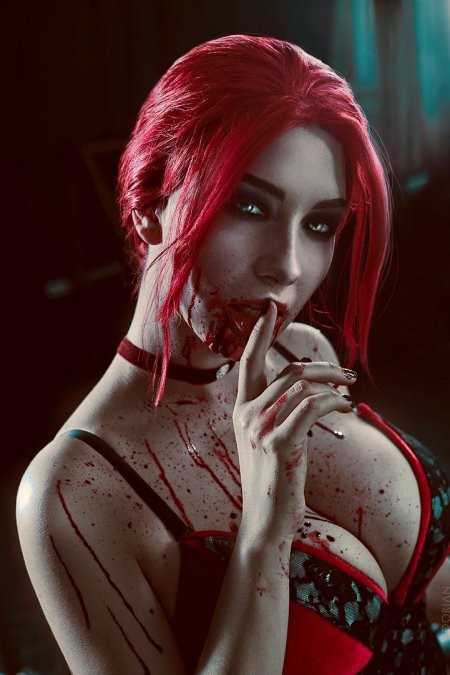 Stylish sexy vampire biting her victim - NSFW, Cosplay, PHOTOSESSION, The photo, , Vampires, Longpost, Vampire: The Masquerade