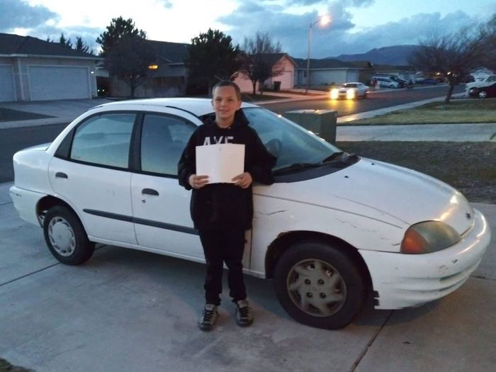 In the US, a 13-year-old kid traded his Xbox for a car and gave it to his mother - USA, news, Xbox, Car, Presents, Kindness, Mum, A son