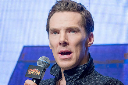 Cumberbatch on Lamborghini knocked down an elderly cyclist and received a slap in the face - Benedict Cumberbatch, Crash, news, Lamborghini, Celebrities