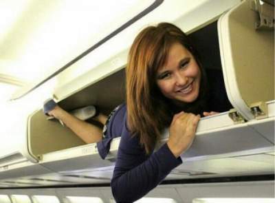 Flight attendants showed what they do while there are no passengers nearby - Stewardess, Dedication, Scream, Longpost