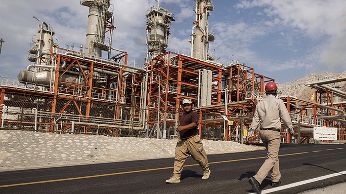 Запретный баррель: цены на нефть подскочили до полугодового максимума