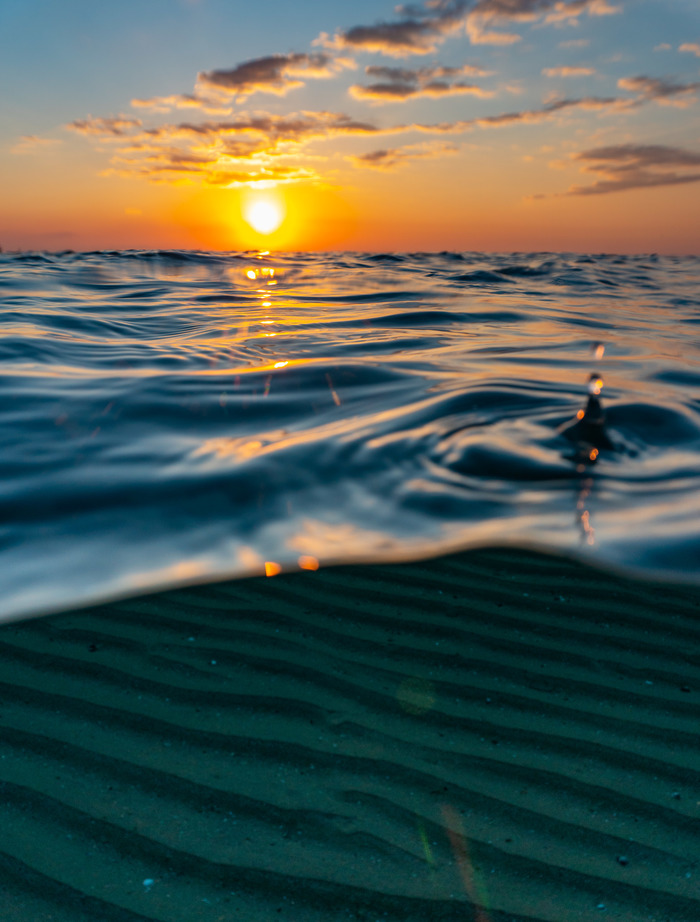 Warm Anapa sunset in cold water - My, Anapa, Underwater world, Sunset, Black Sea, Nature, The photo, Underwater photography, Краснодарский Край, Longpost