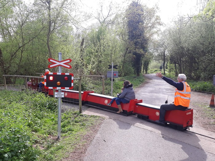 Самая мимимишная железная дорога Железная дорога, Милота, Фотография, Англия, Парк, Длиннопост