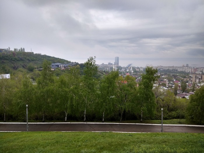 Saratov before the rain... - Nature, Victory park, Saratov, Rain