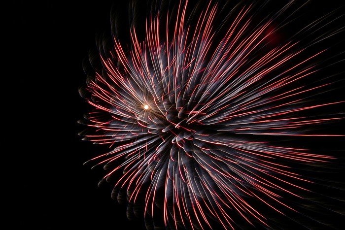 Дебют в съёмке салюта Начинающий фотограф, Салют, Длинная выдержка, Ночная съемка, Длиннопост