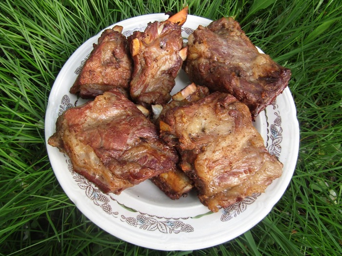 Grilled pork ribs - My, Cooking, Video recipe, Ribs, Smoking, Brazier, Video, Longpost, Recipe