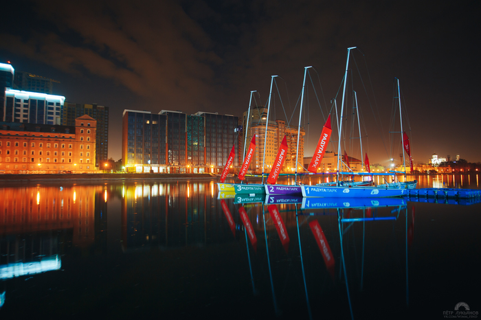 Night Yekaterinburg. - My, Yekaterinburg, Night shooting, Long exposure, The photo, Longpost