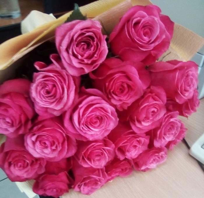 Unusually nice)) unexpectedly))) amazing surprise at the very beginning of the working day))) Thank you)) - Flowers, Presents