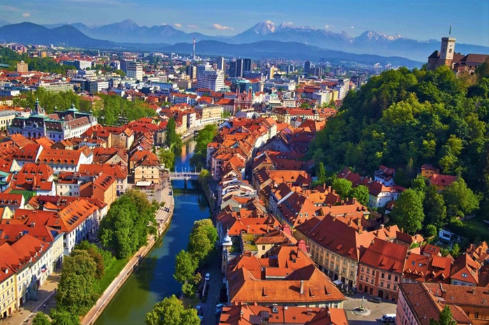 Slovenia. Capital Ljubljana. City of green dragon and students - Slovenia, Ljubljana, Balkans, Longpost