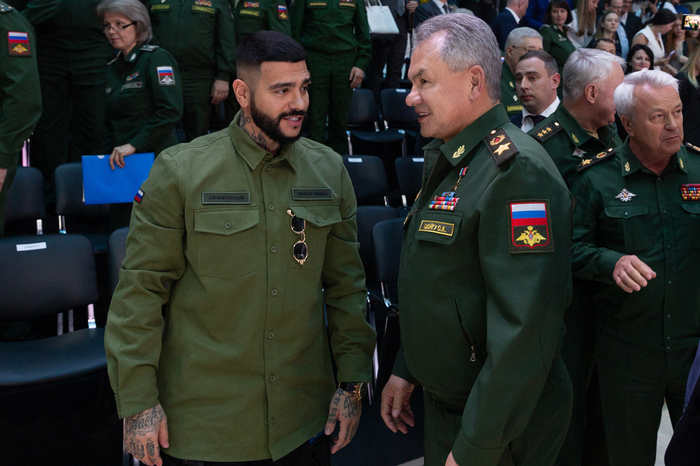      :  ,      ALIEXPRESS