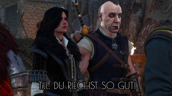 Тилль, мы же на похоронах!