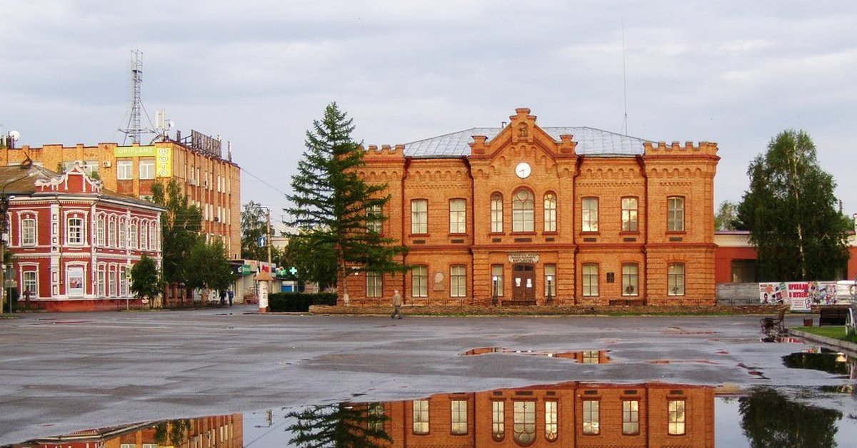 Сколько в минусинске. Музей Мартьянова Минусинск. Минусинск музеи Мартиянова. Минусинск площадь музея имени Мартьянова. Vузея Мартьянова Минусинск.