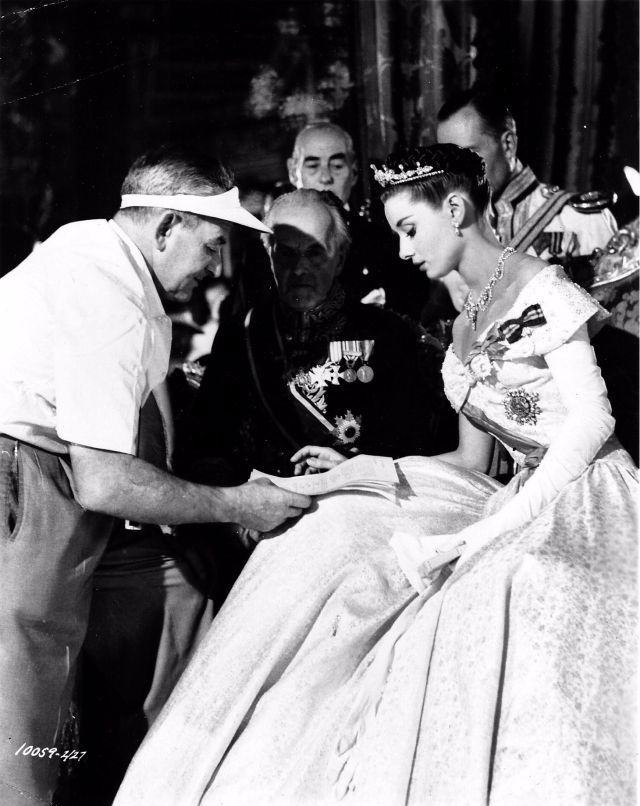 Audrey Hepburn on the set of Roman Holiday. - Audrey Hepburn, Roman holiday, Movies, Longpost