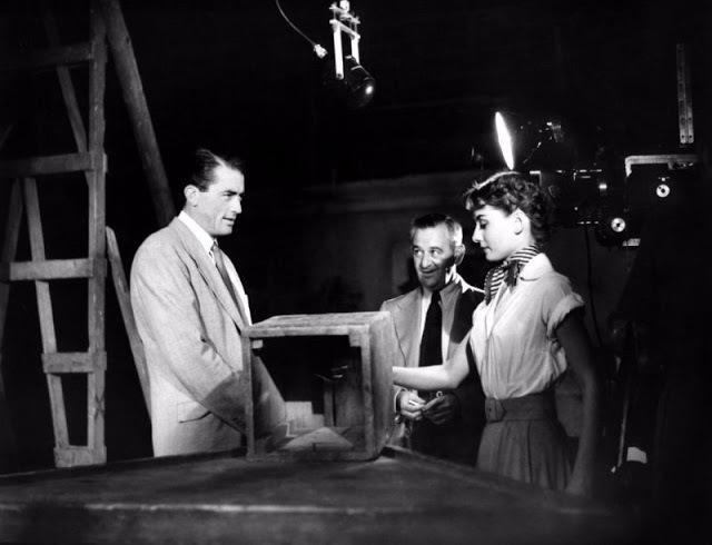 Audrey Hepburn on the set of Roman Holiday. - Audrey Hepburn, Roman holiday, Movies, Longpost