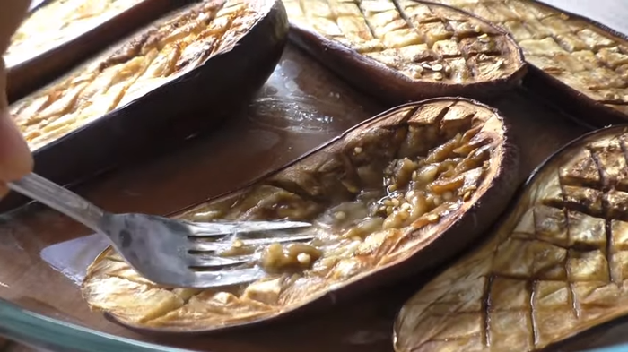 Баклажаны с фаршем Вкусно, Готовим дома, Другая кухня, Видео рецепт, Приготовление, Видео, Длиннопост, Фарш, Баклажан