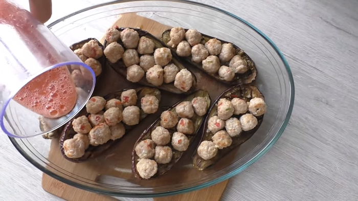 Баклажаны с фаршем Вкусно, Готовим дома, Другая кухня, Видео рецепт, Приготовление, Видео, Длиннопост, Фарш, Баклажан