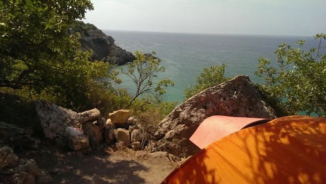 Rest with a tent in the Crimea. - Crimea, Camping, Sea, Question