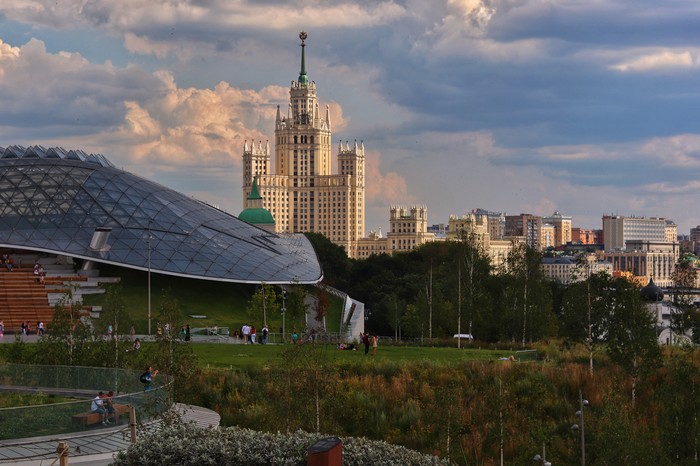 Moscow skyscraper and a bit of Red Square. - My, Moscow, the Red Square, Skyscraper, Town, Photographer, The photo, Longpost