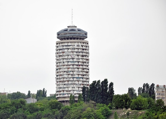 Architecture of the USSR: Building Romashka. Kishinev, Moldova . - Moldova, Soviet architecture, Architecture, Longpost