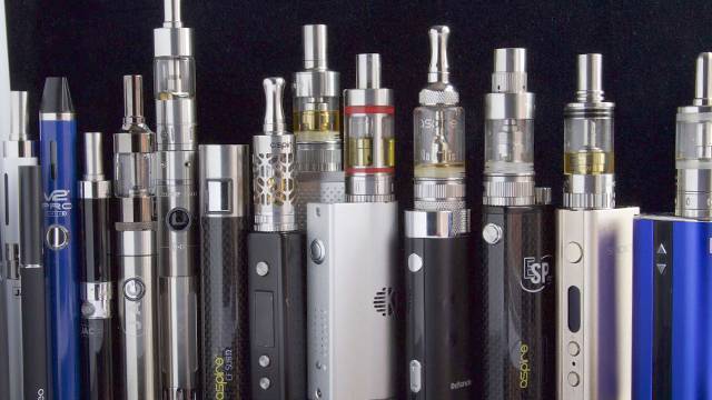 22 vape smokers hospitalized in the US due to breathing problems - news, Incident, USA, Smoking, Vape, Ren TV, Marijuana, Nicotine