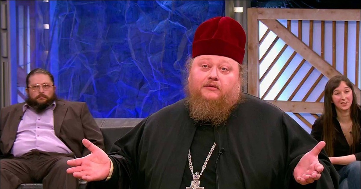 Можно стать священником. Православный священник. Жирный священник. Поп Церковь.