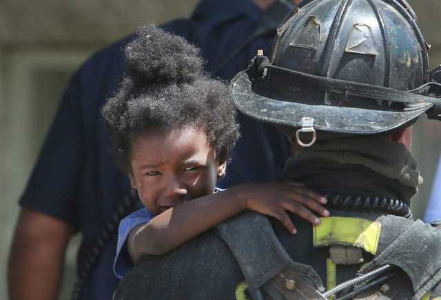 Real heroes! - Fire, Firefighters, The rescue, Children, USA, In the end, everyone is alive, Longpost