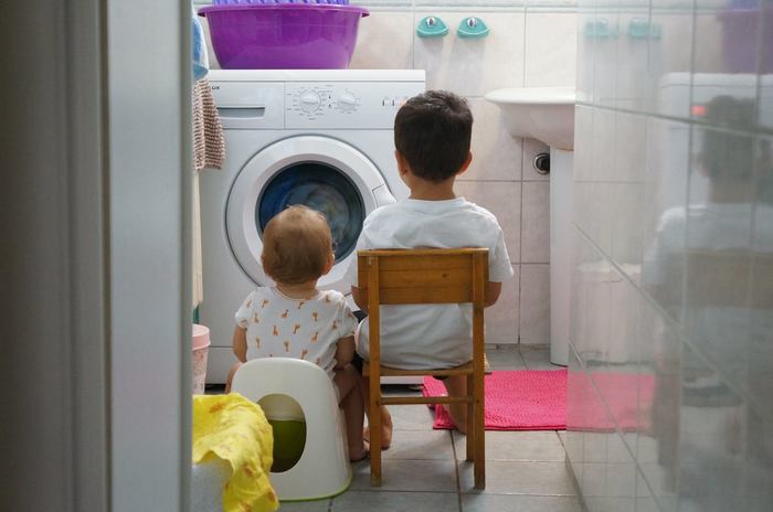 And you don't need cartoons... - Children, Washing machine, Milota, View, Bathroom