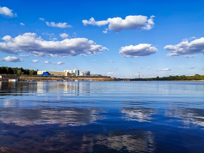 Летние зарисовки - Моё, Дзержинск, Мобильная фотография, Река, Пристань, Лодка, Длиннопост