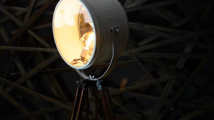 Лофтовый светильник из советского ХЛАМА. Своими руками, Лофт, Реставрация, Работа с деревом, Переделка, Светильник, Творчество, Видео, Длиннопост, Блошиный рынок